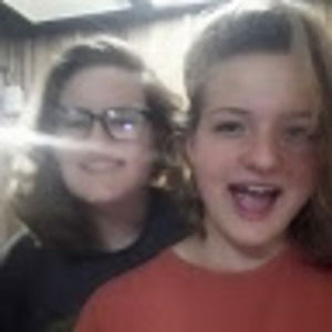 Meet your Posher, Lisha